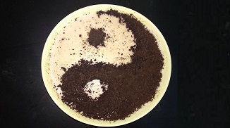 紅棗牛奶加特斯特果涼粉搭配奧利奧清爽一夏你值得擁有